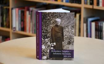 Latgales Centrālajā bibliotēkā prezentēs grāmatu par katoļu garīdznieku Broņislavu Valpitru