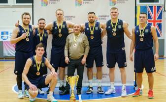 KOMANDA “KALUPE” PLŪC UZVARAS LAURUS PILSĒTAS ČEMPIONĀTĀ BASKETBOLĀ