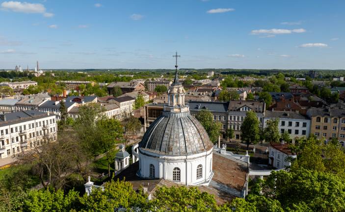 Daugavpils pašvaldība plāno atbalstīt Sv. Pētera ķēdēs baznīcas kupola atjaunošanu