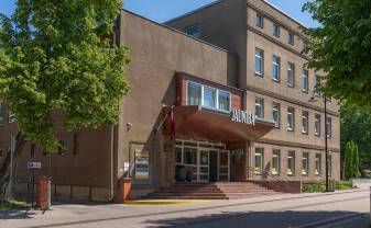 Bērnu un jauniešu centrs “Jaunība” iegūst valsts nozīmes interešu izglītības iestādes statusu