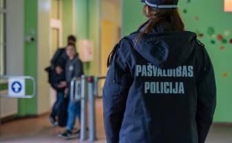 Zinību dienā Daugavpilī pastiprināti patrulēs pašvaldības policija Zinību dienā Daugavpilī pastiprināti patrulēs pašvaldības policija