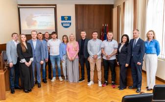 Pašvaldība sveica grantu programmas “Impulss” uzvarētājus