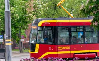 Pieprasījums pēc sabiedriskā transporta mēnešbiļetēm Daugavpilī turpina pieaugt