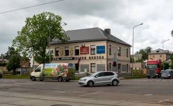 Piektdien īslaicīgi nedarbosies luksofors 18. novembra un Jelgavas ielas krustojumā
