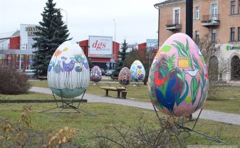Daugavpili rotā krāšņas Lieldienu olas Daugavpili rotā krāšņas Lieldienu olas