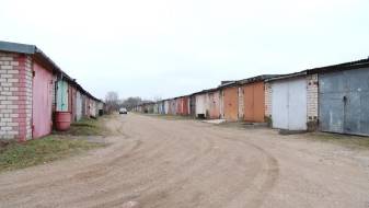 Владельцев гаражей призывают заключать договоры на вывоз мусора (ВИДЕО)