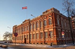 Papildināts Ēnu dienai Daugavpils pilsētas domes piedāvāto vakanču sarakts
