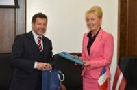 Francijas vēstnieks Stefans Viskonti ir ļoti pārsteigts par redzēto un uzzināto Daugavpilī