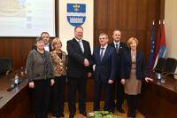 Посол Эстонии интересовался, как расширить сотрудничество с Даугавпилсом