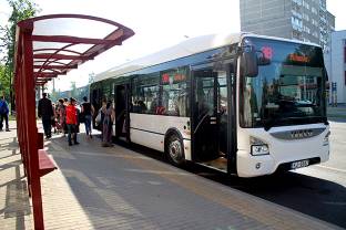Čehijas kompānija “IVECO” uz laiku piedāvā Daugavpils iedzīvotājiem iepazīties un novērtēt jaunu IVECO Urbanway autobusu. Čehijas kompānija “IVECO” uz laiku piedāvā Daugavpils iedzīvotājiem iepazīties un novērtēt jaunu IVECO Urbanway autobusu.