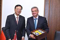 Sākusies Ķīnas vēstnieka Janga Guocjanga vizīte Daugavpilī
