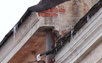 Внимание – сосульки! (ВИДЕО)