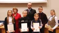 74 горожанам школьники присвоили титул «Гордость Даугавпилса» (ВИДЕО)