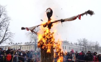 В Даугавпилсе отметили Масленицу (ВИДЕО)