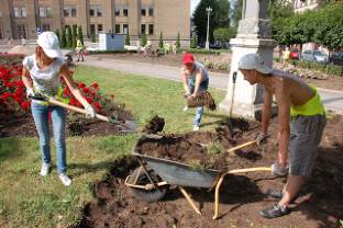 Pieteikšanās Daugavpils pilsētas domes jauniešu nodarbinātības programmai sāksies februāra beigās