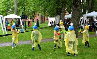 Nometne „ Laimīgs bērns stabilā ģimenē Latvijas simtgadē” Nometne „ Laimīgs bērns stabilā ģimenē Latvijas simtgadē”