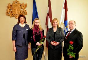 PMLP Daugavpils nodaļā notika svinīgā solījuma došanas ceremonija Latvijas pilsonības pretendentiem
