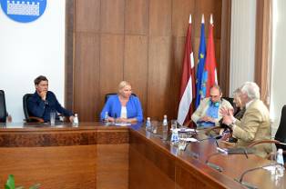 Думу посетила делегация Political Tours