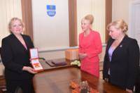 В Думе поздравили главного прокурора Даугавпилса Вию Шнепсте (ВИДЕО)