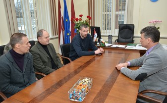 Pašvaldība vēlas piesaistīt pieredzes bagātus speciālistus sporta jomā